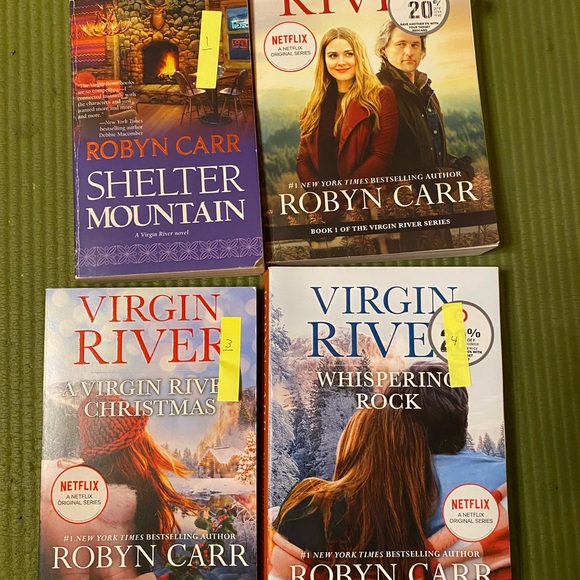 Robyn Carr Virgin River Book Set - Picture 1 of 1